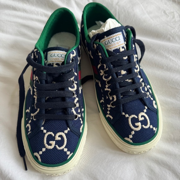 NIB Authentic Gucci Sneakers - Picture 1 of 6